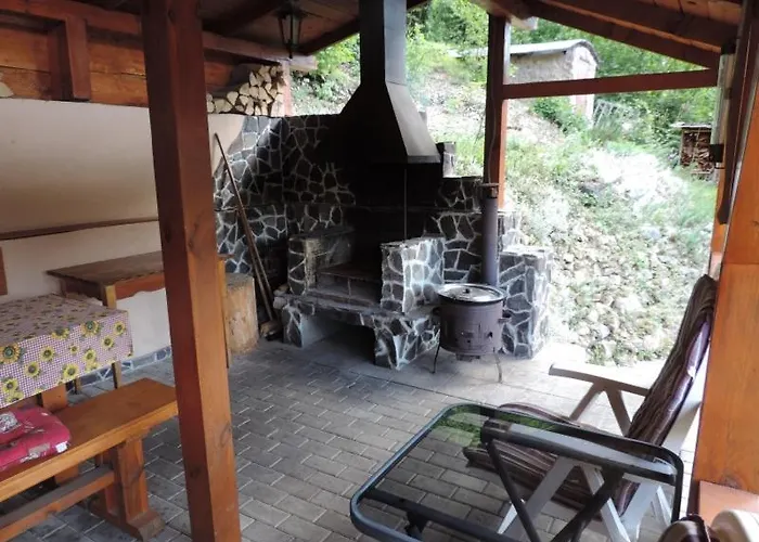 Dasa Alpesi faház Vereshegy